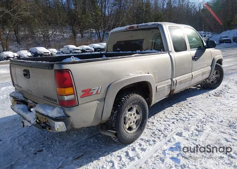 2000 Chevrolet Silverado 1500 Ls из США, поврежденный, VIN 2GCEK19T4Y1239053